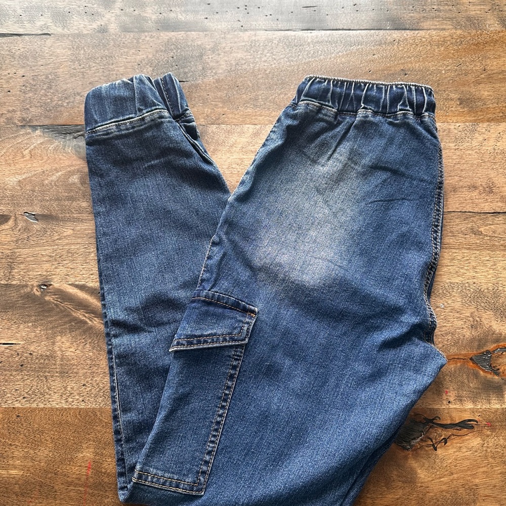 Almost Famous Blue Jeggings with Elastic Waistband